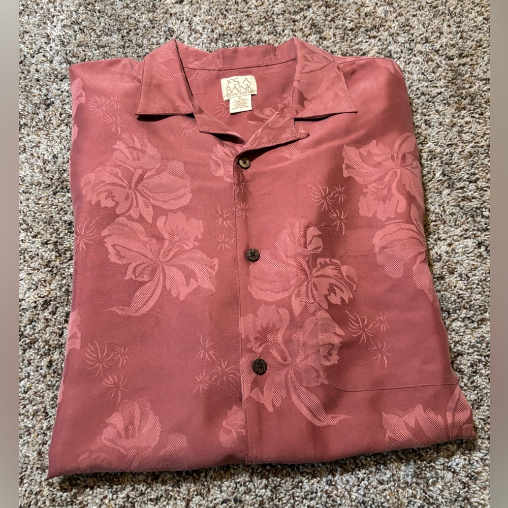 E26 Jos. A. Bank Dusty Rose Floral Camp Shirt, Size XL